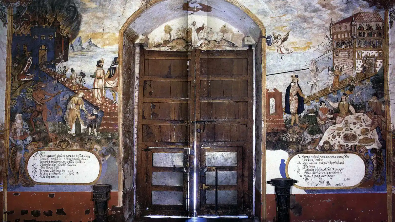 Andahuaylillas church mural by Luis de Riaño showing the road to heaven and the road to hell