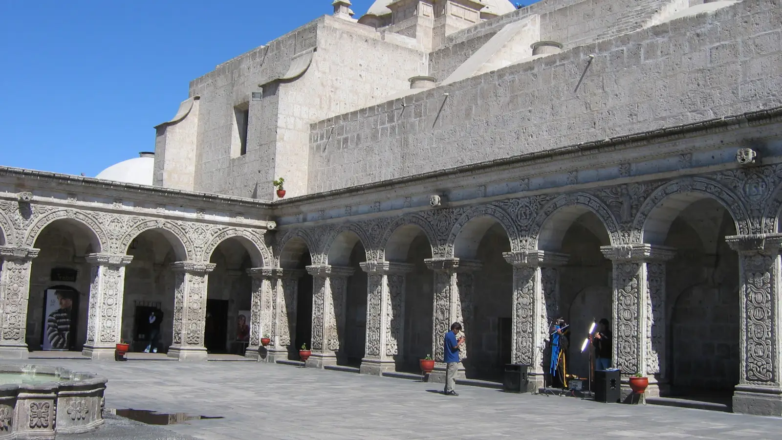 White sillar stone courtyard of the Church of La Compañía in Arequipa